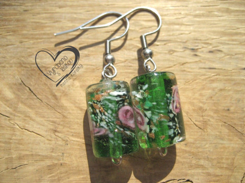 NÁUŠNICE - ZELENÉ VINUTKY náušnice vinutky perly vinuté perle  NÁUŠNICE - ZELENÉ VINUTKY náušnice vinutky perly vinuté perle