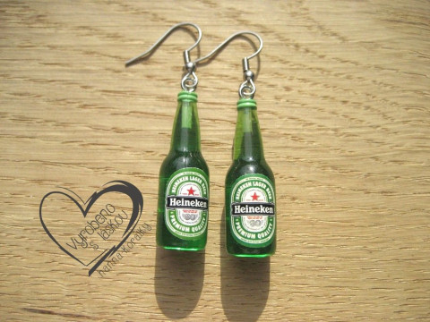 PIVNÍ NÁUŠNICE - ZELENÉ PIVO vtipné sranda náušnice pivo  PIVNÍ NÁUŠNICE - ZELENÉ PIVO vtipné sranda náušnice pivo