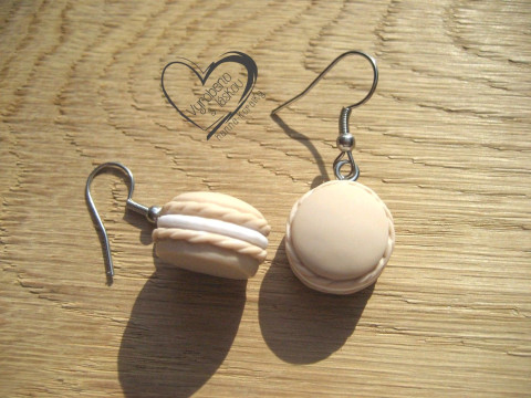 Náušnice - světle hnědé makronky veselé hravé sranda náušnice  Náušnice - světle hnědé makronky veselé hravé sranda náušnice