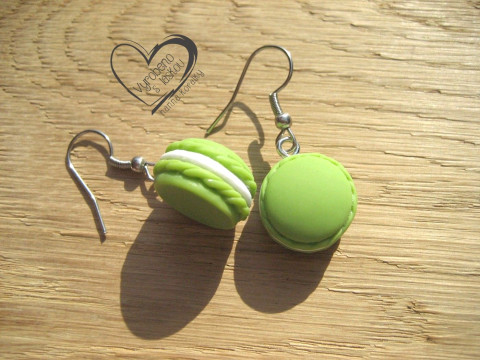 Náušnice - zelené makronky veselé hravé sranda náušnice  Náušnice - zelené makronky veselé hravé sranda náušnice