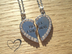 Přívěsek na kabelku - klíče 7.