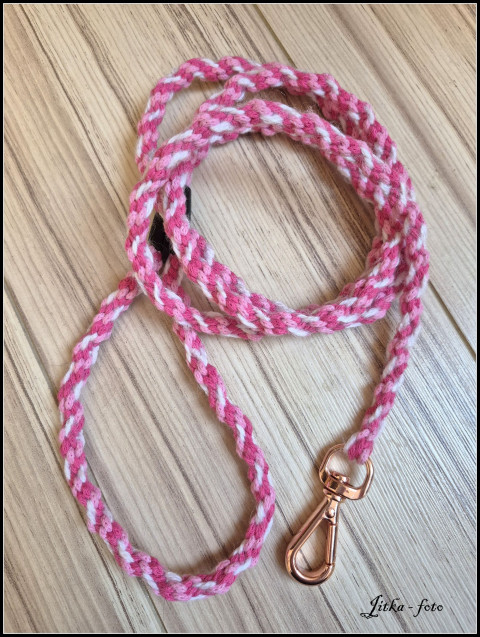 Vodítko 218 kulaté vodítko pes kumihimo 