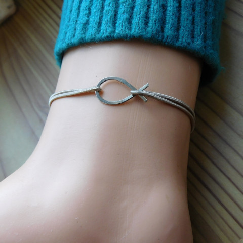 Náramek- nerezová rybka náramek textil nerez  Náramek- nerezová rybka náramek textil nerez