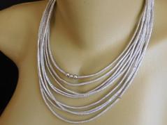 Náramek z korálků