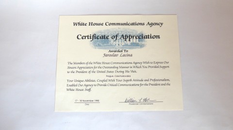 Certifikát, USA, Bush st., 11/1990 výročí certifikát návštěva spojení technika telefon komunikace ocenění usa státní spoje oficiální sametová revoluce bílý dům 