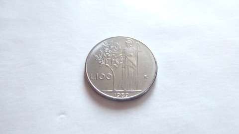 Mince Itálie, 100 Lire, 1989, retro kov retro mince itálie sběratelství starožitnost raznice sběratel numismatika platidlo mincovna oběživo měna lira 