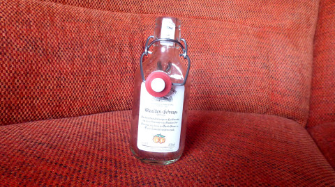 Láhev s retro uzávěrem a uchem dárek oslava recese alkohol sběratelství slovácko slivovice flaška nápoj sběratel 