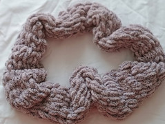 Nákrčník bílo-černý melír