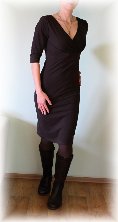 Šaty vz.146- více barev černá hnědá šaty společenské kojící 