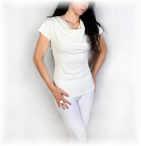 Triko vz.981 více barev voda zelená modrá oranžová halenka fialová růžová letní bílá černá triko úpletové lososová béžová tyrkysová smetanová dovolená jednobarevné viskózové 