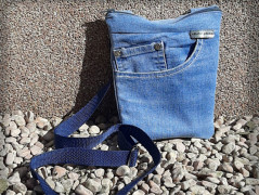 Klip na dudlík se jménem - Oliver