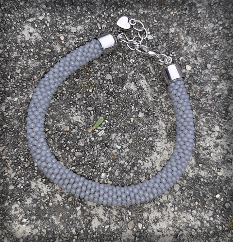 Pastelová duha - náramek - šedá šperk náramek doplněk sklo háčkovaná láska romantika dutinka hravý pastelové jednoduchost emoce 