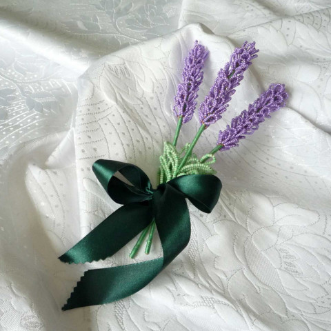 Levandule z korálků dekorace zelená květina levandule fialová kytička kytka korálková z korálků 