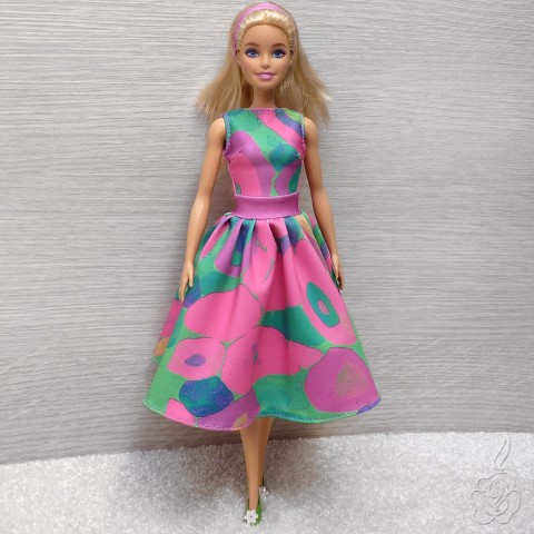 Barevné šaty pro Barbie šaty pro panenku šatičky pro barbie oblečky pro panenku šaty pro barbie 