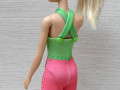 Overal pro Barbie