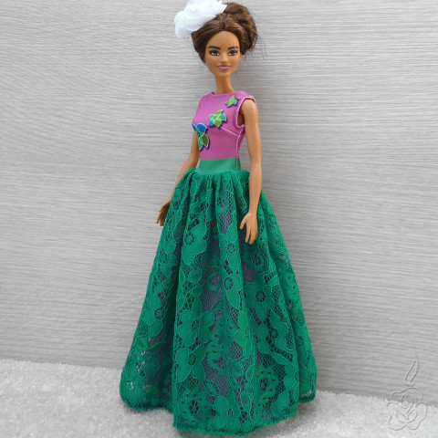 Dlouhé barevné šaty pro Barbie šaty pro panenku oblečky pro panenku šaty pro barbie dlouhé šaty pro barbie 