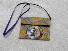 Kulatá kabelka - Zlatohnědá