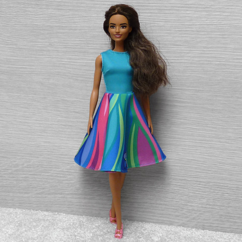 Barevné šatičky pro Barbie oblečky pro barbie ooak oblečky pro panenku šaty pro barbie oblečky pro sběratele 