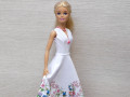 Dlouhé šaty pro Barbie
